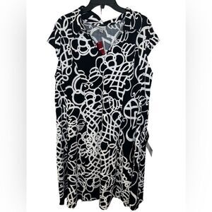 Avenue Black/White Cap Sleeve Printed V-Neck Shift Dress Size 22/24